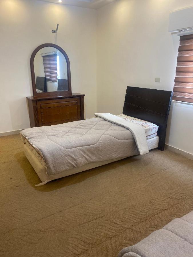1Of1 Luxury Apartment Original Мадаба Экстерьер фото
